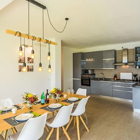 Apartment The View 1 By Interhome *